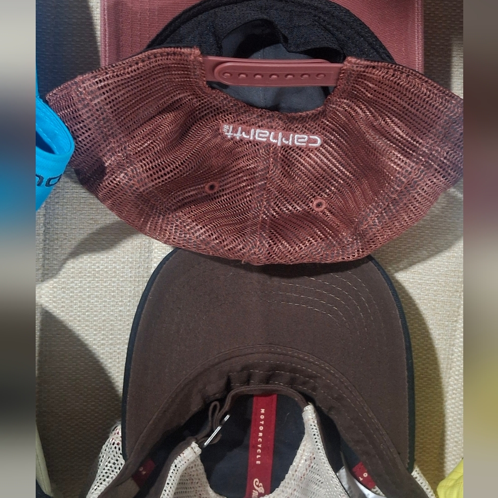 Assorted Baseball Caps Collection Smoke Free Home - Picture 5 of 8